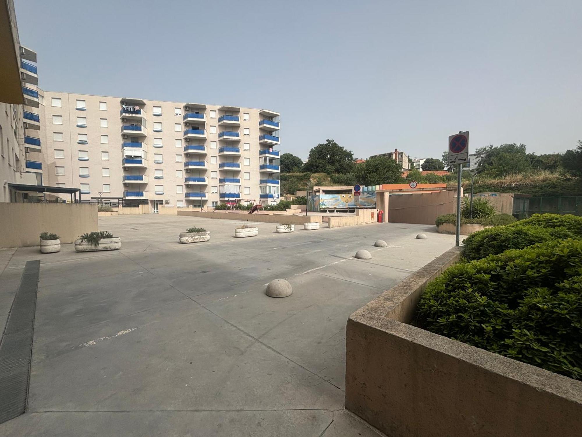 Apartment Dalmatinos Split Znjan Exterior photo